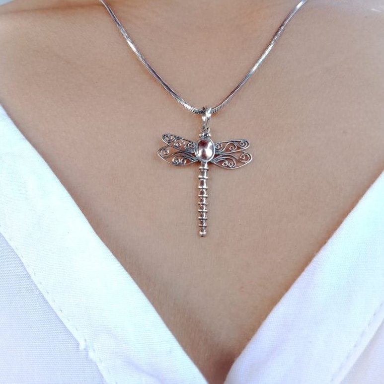 Luxury Jewelry: A Complete Guide to Timeless Eleganc